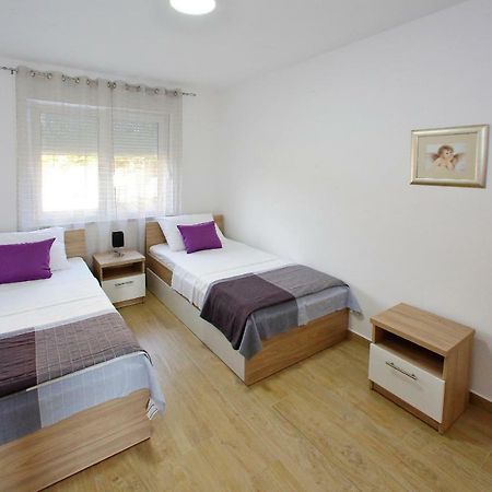 Luxury Apartments Sikiric_2 With Fantastic View On The Sea บาร์บินเย ภายนอก รูปภาพ